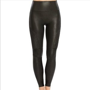 Spanx Faux Leather Moto Leggings size small